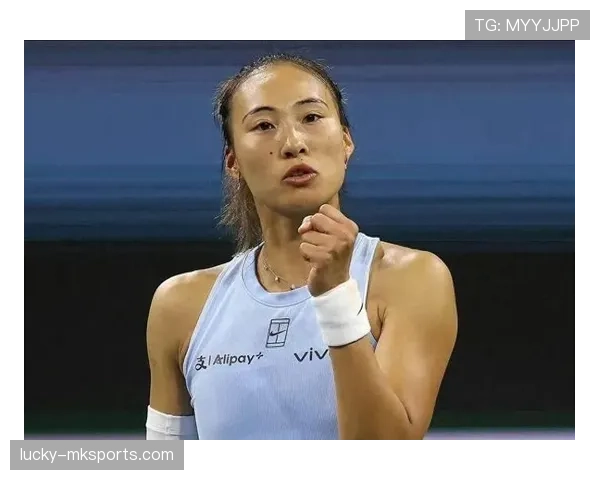 郑钦文喝杯咖啡的钱够我吃一个月泡面了